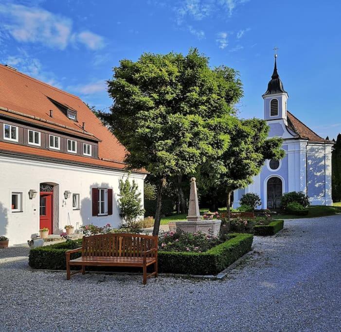 Gutshof Ferienwohnung In Seenaehe Dießen am Ammersee Buitenkant foto